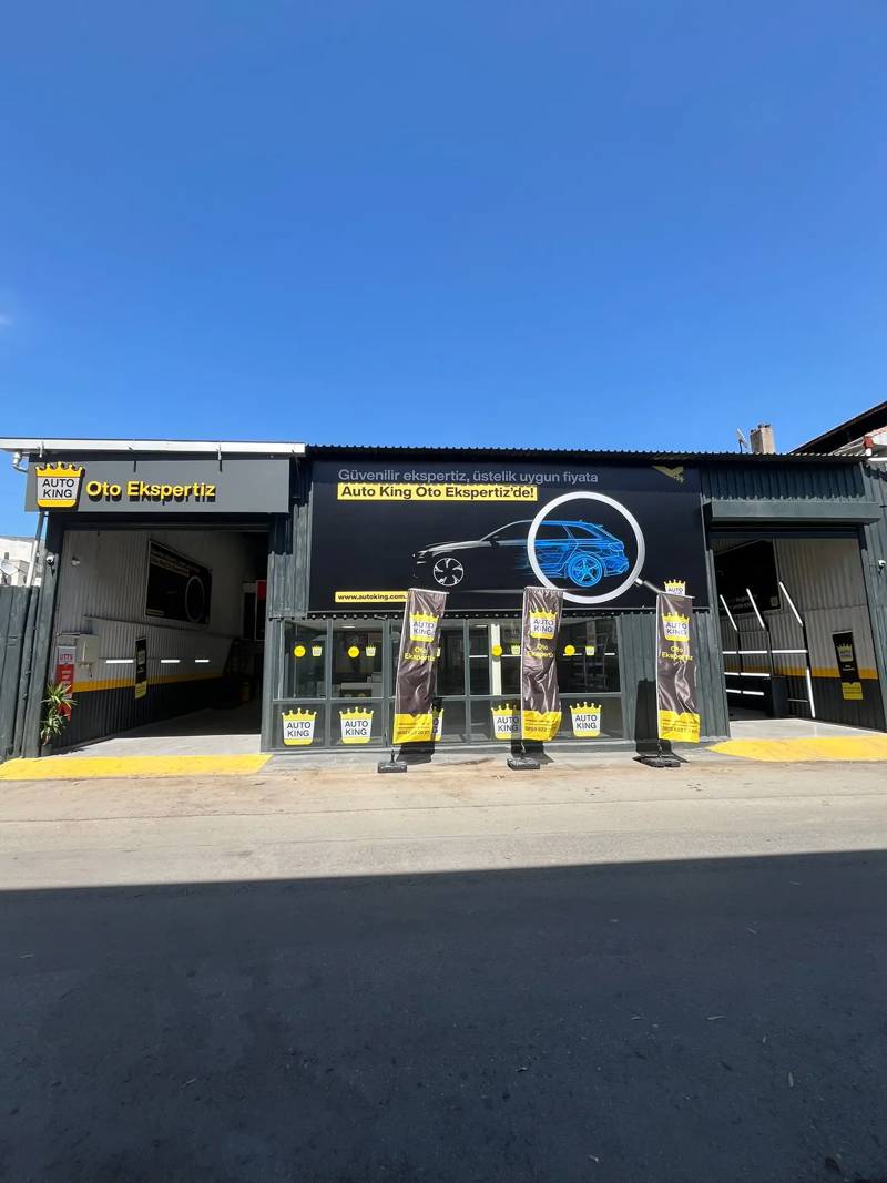 Autoking İzmir Bornova Şubesi